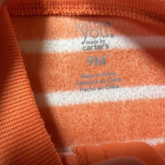 Nwot Carters Halloween Sleeper And Bib Set - Picture 3 of 3